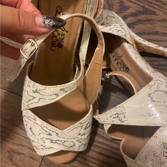 Snake skin ballroom heels - Picture 1 of 3